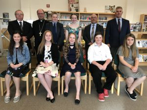 student winners and presenters group image