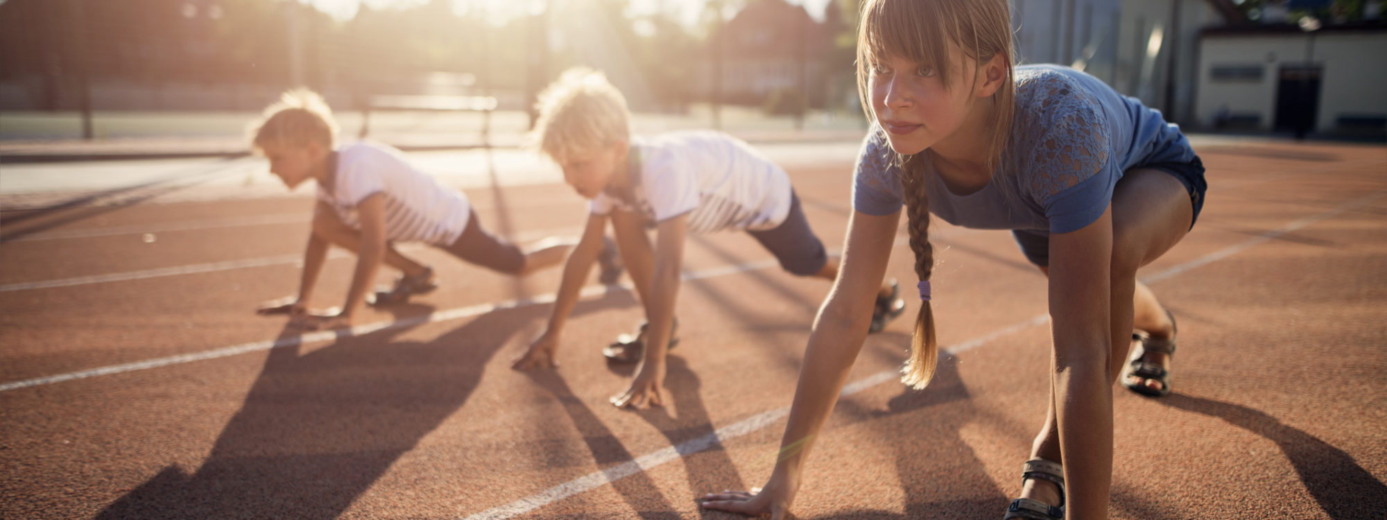 Kids preparing for track run race