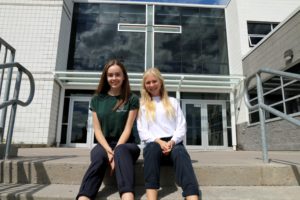 Senior Trustee Cali Brake and Junior Trustee Eveline Fisher (