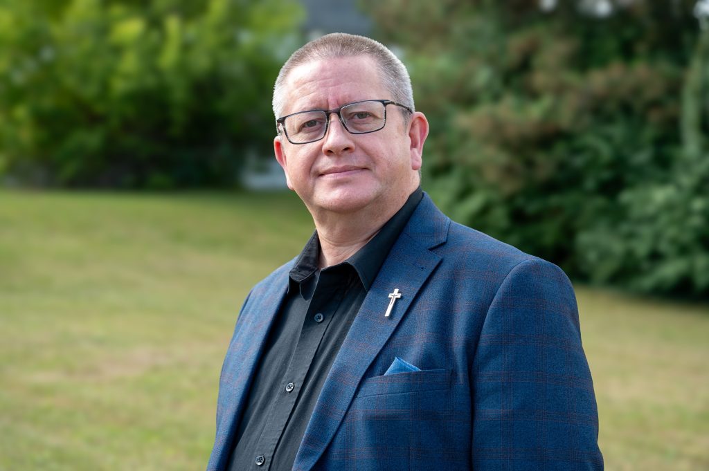 Kevin MacKenzie